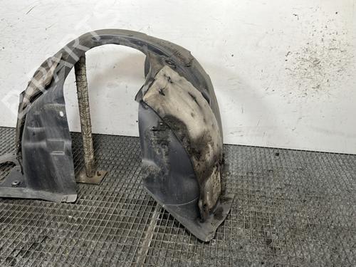 wheel-arch-peugeot-2008-i-cu_-2013-32386488 main image