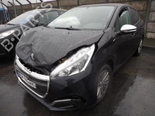 Rear fog light PEUGEOT 208 I (CA_, CC_) 1.2 VTI 82 | BP28279735C37 