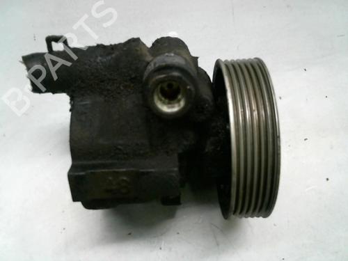 Used Steering pump RENAULT LAGUNA I (B56_, 556_) [1993-2002]  20013300