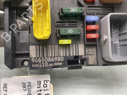 Used Fuse box PEUGEOT 207 (WA_, WC_) 1.4 (73 hp) 28704926