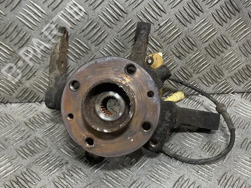 Used Right front steering knuckle Right front steering knuckle RENAULT CLIO II (BB_, CB_) 1.5 dCi (B/CB07) (65 hp) 31804654 31804654