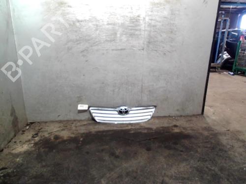 Grille TOYOTA COROLLA Estate (_E12_) 1.4 D4-D (NDE120_, NDE120R) 5311112A70