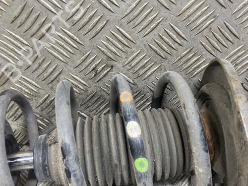 Used Left front shock absorber Left front shock absorber CITROËN DS4 (NX_) 1.6 HDi 115 (114 hp) 23769428 23769428