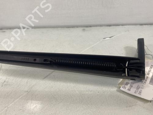 front-windshield-wiper-arm-peugeot-206-2l_-2m_-2009-2010-2011-2012-2013-32745524 main image