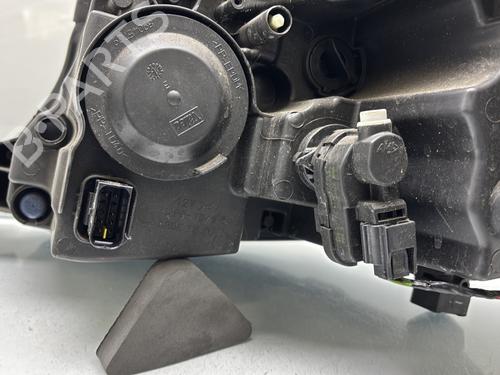 Højre forlygte PEUGEOT 2008 I (CU_) 1.2 VTi | BP30777945C29 