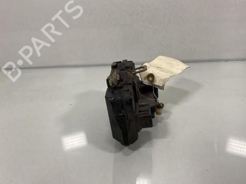 Used Front left lock PEUGEOT 306 Hatchback (7A, 7C, N3, N5) 1.4 (75 hp) 19999440