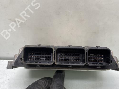 Calculateur moteur (ecu) RENAULT TRAFIC II Bus (JL) 2.0 dCi 90 (JL00, JL01, JL0H, JL0M, JL0P, JL0S) | BP30003024M57 