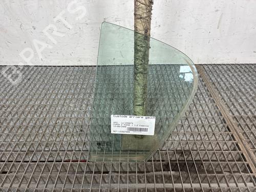 Used Rear left door window Rear left door window 36937817 36937817