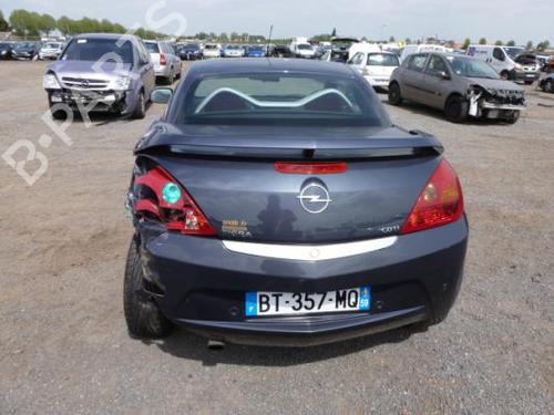 AC compressor OPEL TIGRA TwinTop (X04) 1.3 CDTI (R97) | BP20182272M34