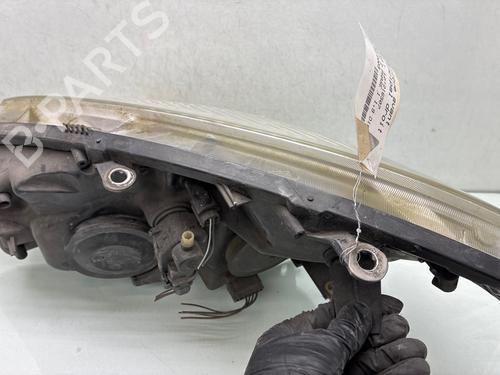 right-headlight-renault-scenic-ii-jm01_-2003-2004-2005-2006-2007-2008-2009-2010-36439387 main image