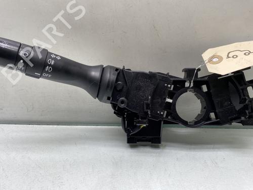 Kombi Kontakt / Stilkkontakt TOYOTA YARIS (_P9_) 1.3 VVT-i (SCP90_, SCP90R) (87 hp) 31332074