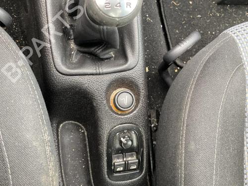 Electronic module PEUGEOT 206 CC (2D) 1.6 16V (2DNFUF, 2DNFUR) | BP31602093M83 - Image 14