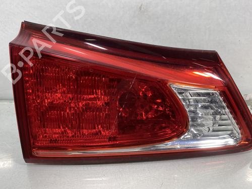 Używane Lampa tylna klapy bagażnika lewa LEXUS IS II (_E2_) 220d (ALE20) (177 hp) 28097231