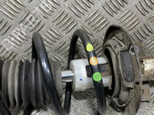 Left front shock absorber FORD FIESTA VI (CB1, CCN) 1.0 EcoBoost | BP32063058M16 - Image 3