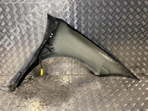 Used Left front fenders Left front fenders 21955693 21955693