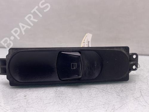 Used Right front window switch MERCEDES-BENZ VITO / MIXTO Van (W639) 109 CDI (639.601, 639.603, 639.605) (88 hp) 29574682