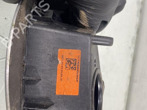 Fuel flap RENAULT CLIO V (B7_) 1.5 Blue dCi 100 (B7AD) | BP30736141C131