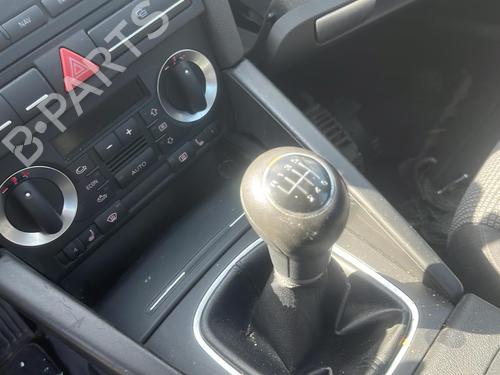 Right front indicator AUDI A3 Sportback (8PA) 2.0 TDI | BP24364804C33 
