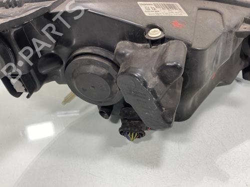 Left headlight PEUGEOT 1007 (KM_) 1.4 HDi | BP21784944C28 