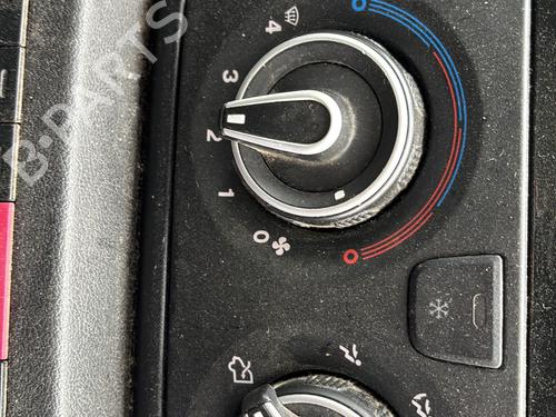 Front left belt tensioner CITROËN JUMPER II Van 2.0 BlueHDi 130 | BP31613026C87 