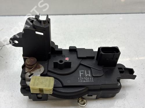 Used Front left lock Front left lock OPEL ASTRA H GTC (A04) 1.9 CDTi 16V (L08) (120 hp) 33841747 33841747