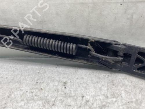 Used Front windshield wiper arm Front windshield wiper arm 19972965 19972965