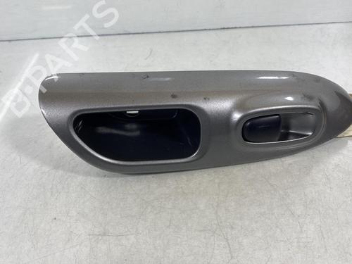 Pulsantiera posteriore destra NISSAN JUKE (F15) 1.5 dCi (110 hp) 19956295