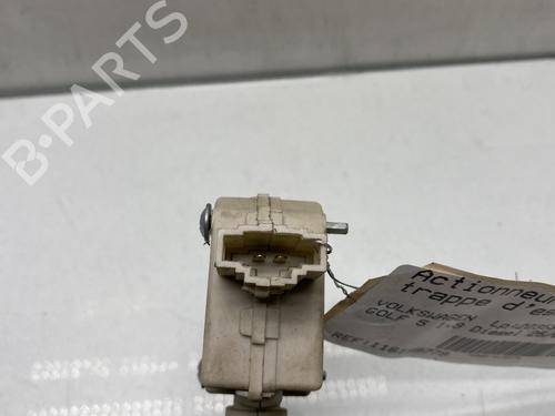 Moteur de trappe à carburant VW GOLF V (1K1) 1.9 TDI | BP30778002E18
