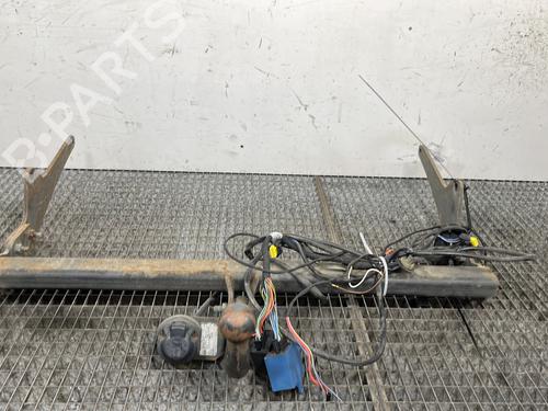 Used Tow ball/Mechanism RENAULT CLIO IV Grandtour (KH_) 1.5 dCi 90 (KHN3, KHN4) (90 hp) 30546731