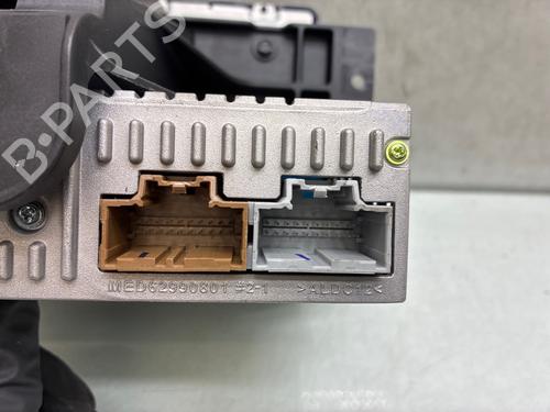Used Radio Radio 37608405 37608405