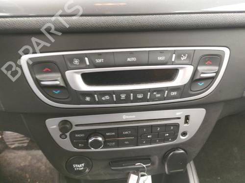 Card reader RENAULT MEGANE III Hatchback (BZ0/1_, B3_) | BP37723496E4 - Image 21