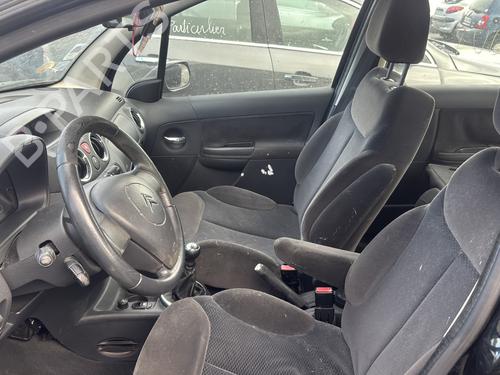 Fuse box CITROËN C3 I (FC_, FN_) 1.4 HDi | BP32024571E1 