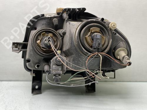 Used Right headlight Right headlight RENAULT CLIO II Hatchback Van (SB0/1/2_) 1.9 D (SB0R) (54 hp) 30539664 30539664