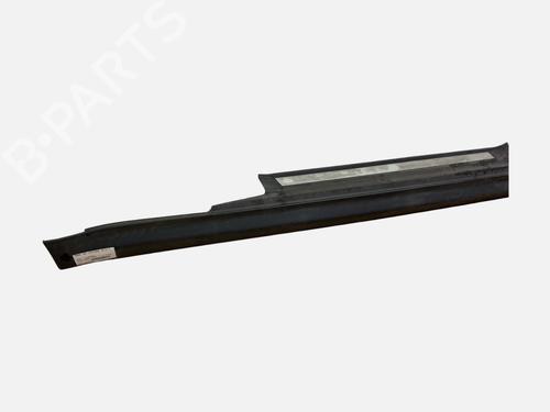 Used Right sideskirt Right sideskirt MINI MINI (R56) One D (90 hp) 40030603 40030603