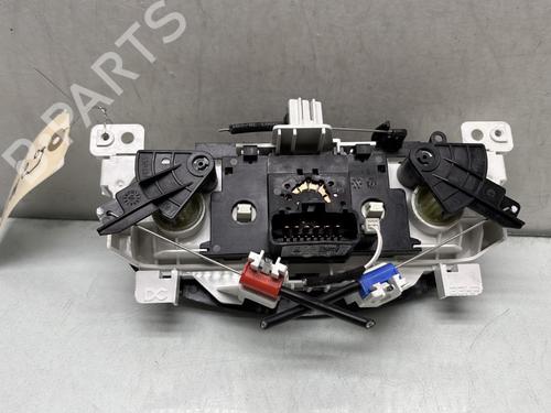 AC Styreenhet / Manøvreringsenhet RENAULT TWINGO III (BCM_, BCA_) 0.9 TCe 95 | BP28279301I5