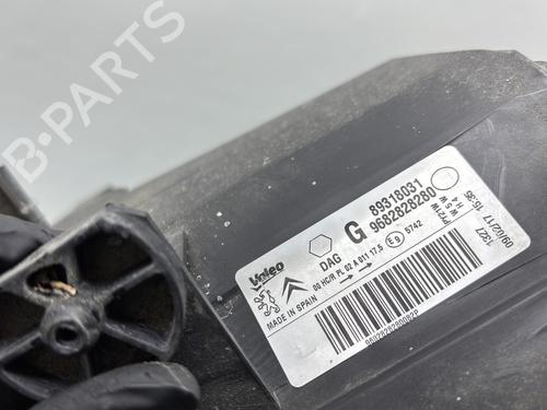Left headlight PEUGEOT PARTNER Box Body/MPV 1.6 BlueHDi 100 | BP31881158C28