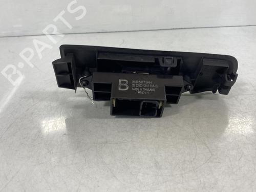 Used Right front window switch MITSUBISHI COLT VI (Z3_A, Z2_A) 1.1 (Z31A, Z32A) (75 hp) 20012377