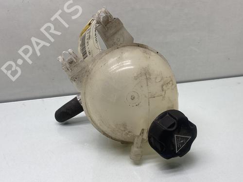 Used Expansion tank PEUGEOT 208 I (CA_, CC_) 1.2 VTI 82 (82 hp) 26400471