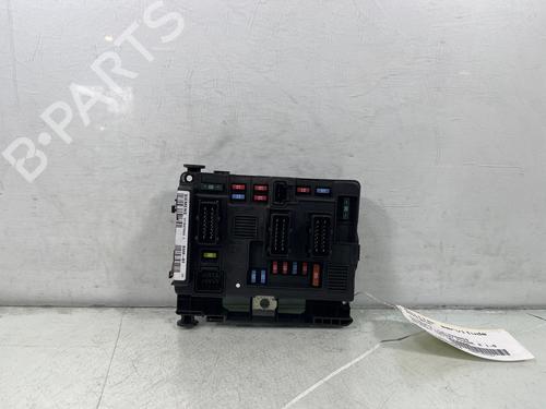 Used Fuse box Fuse box CITROËN XSARA PICASSO (N68) 1.6 HDi (90 hp) 34449822 34449822