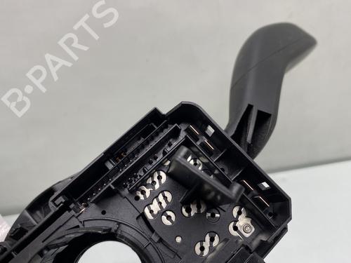 Used Steering column stalk Steering column stalk VW POLO IV (9N_, 9A_) 1.2 (60 hp) 26318986 26318986