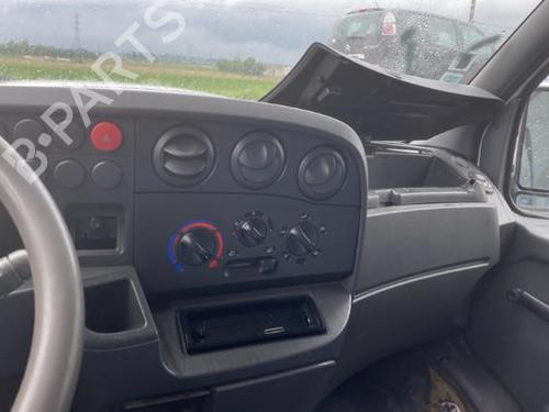 Right front door IVECO DAILY III Van 35 S 9 V | BP29587298C3 