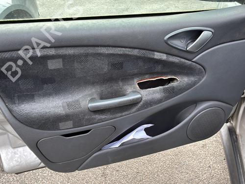 Left headlight CITROËN C5 I (DC_) 2.0 HDi (DCRHZB, DCRHZE) | BP36891775C28 - Image 10