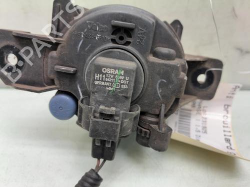left-front-fog-light-renault-clio-iii-br01-cr01-2005-2006-2007-2008-2009-2010-2011-2012-2013-2014-39947096 main image