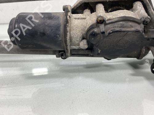Used Front wiper motor Front wiper motor HONDA FR-V (BE) 2.2 i CTDi (BE5) (140 hp) 20011977 20011977