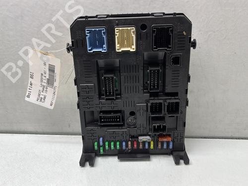 Used Fuse box PEUGEOT 308 I (4A_, 4C_) 1.6 HDi (109 hp) 29141885