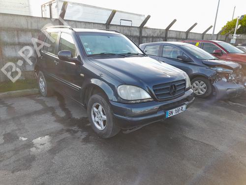 Rear parcel shelf MERCEDES-BENZ M-CLASS (W163) ML 320 (163.154) | BP32214465C85