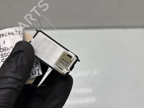 Right front window switch CITROËN C5 AIRCROSS (A_) 1.2 Hybrid 136 (ARHPYJ) | BP32441386I26 - Image 1