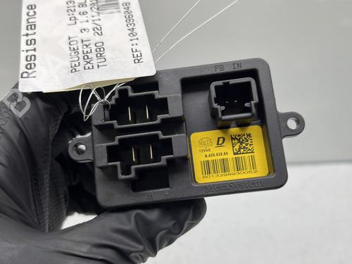 Heater resistor PEUGEOT EXPERT Van (V_) 1.6 BlueHDi 115 | BP25813935M108 - Image 4