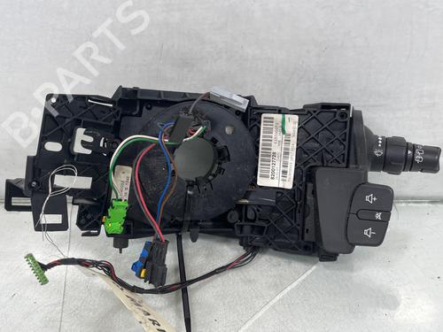 squib-airbag-renault-scenic-ii-jm01_-2003-2004-2005-2006-2007-2008-2009-2010-36281210 main image