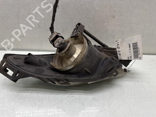 Used Right front fog light Right front fog light OPEL INSIGNIA A (G09) 2.0 CDTI (68) (131 hp) 33484254 33484254
